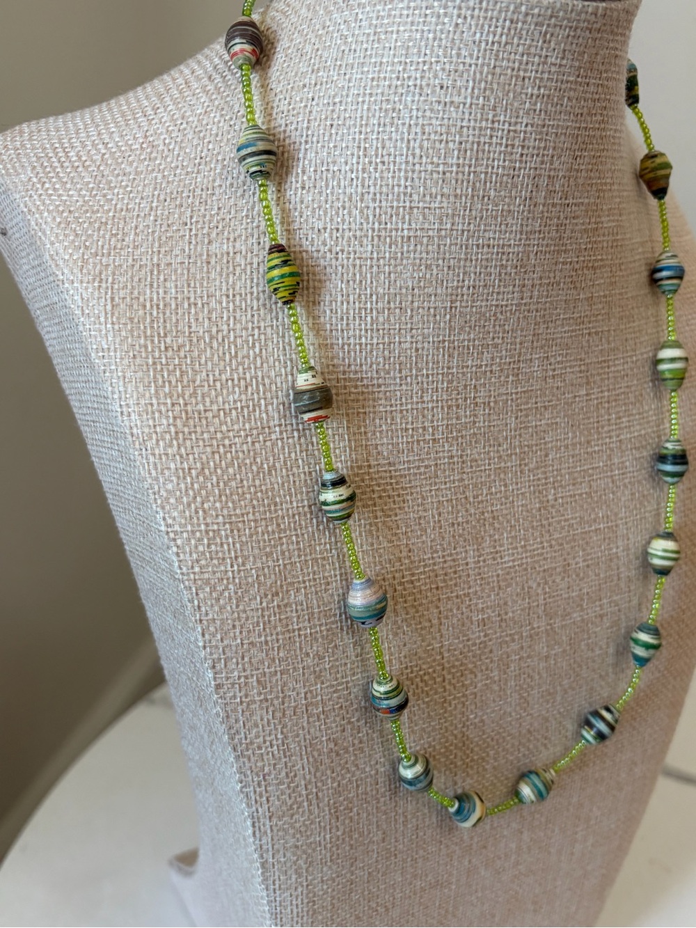 Paper Beaded Necklace - Picture 4 of 7